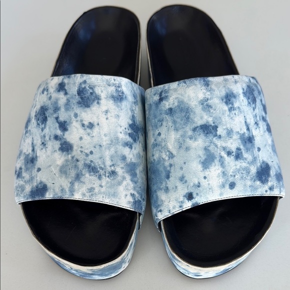 Simone Miller Blue white Tie Dye Cloudy Platform Sandal Bubble Slides Size 38/8 - Picture 2 of 16